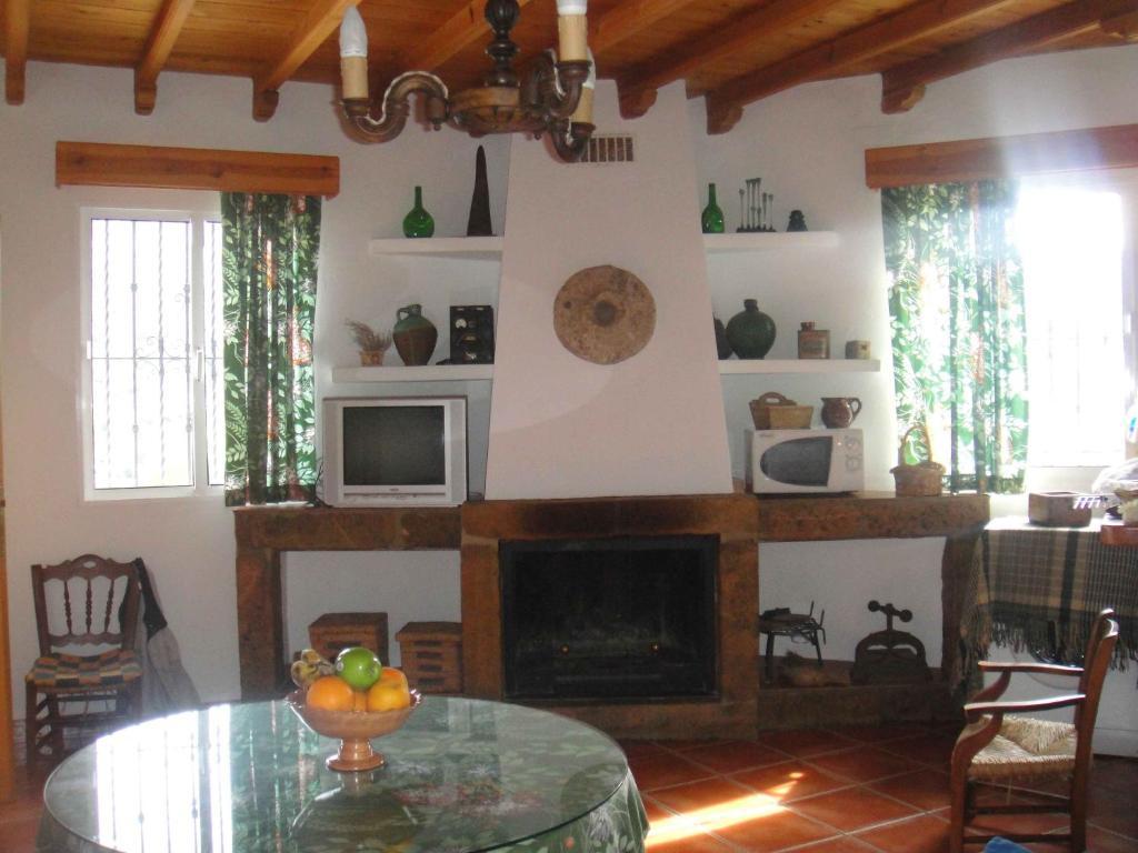 Apartamentos Buganvilla Villaluenga Del Rosario Cameră foto